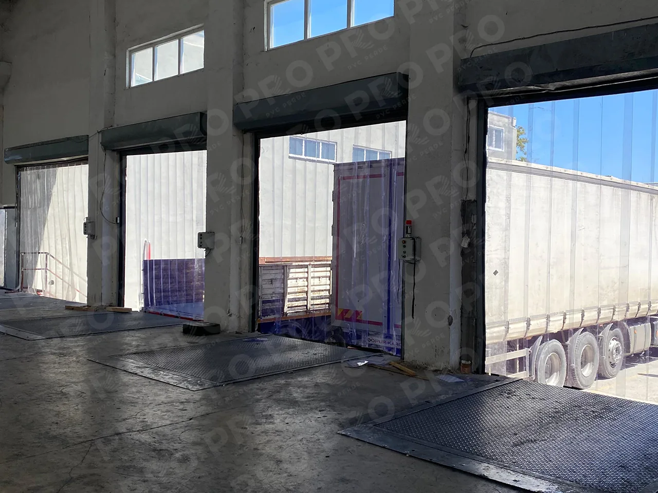 Yükleme Rampası PVC Şerit Perde Uygulaması uygulama görseli