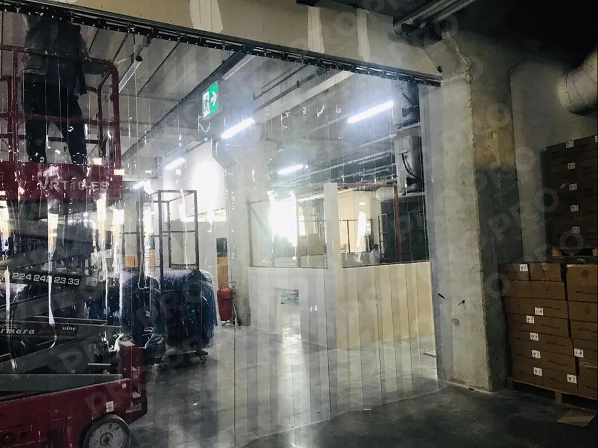 Depo Kapısı PVC Şerit Perde Uygulaması uygulama görseli